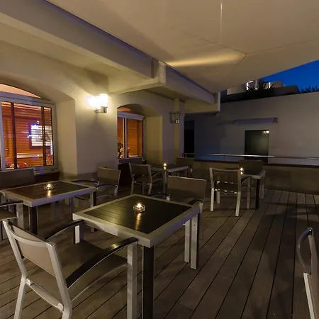 Hotel L'amiral 3*