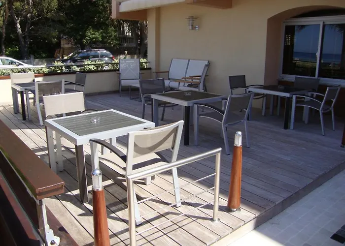 L'amiral Hotel