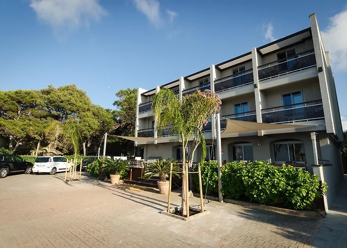 L'amiral Hotel LʼÎle-Rousse