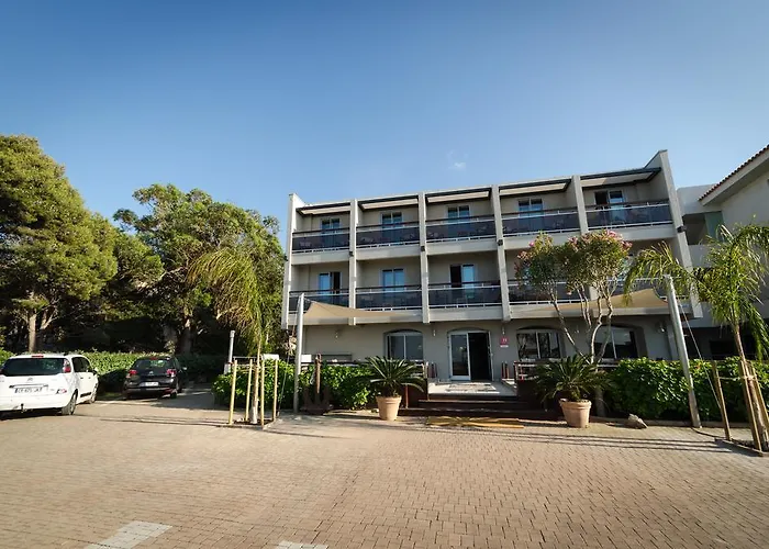 L'amiral Hotel LʼÎle-Rousse