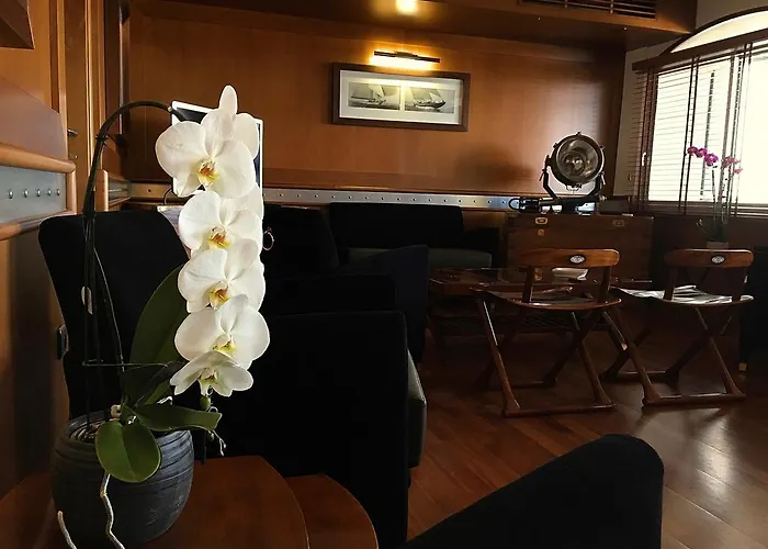 L'amiral Hotel LʼÎle-Rousse